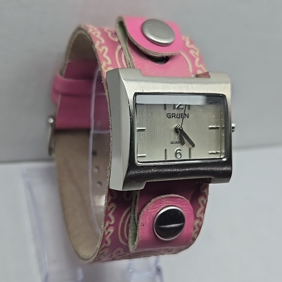 Womens Gruen Silver Quartz Watch Pink Relic Floral Mandela Band New Battery - Picture 3 of 10